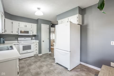 Photo of 2314 Calaveras Way, Indianapolis, IN