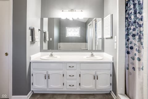 Photo of 2314 Calaveras Way, Indianapolis, IN