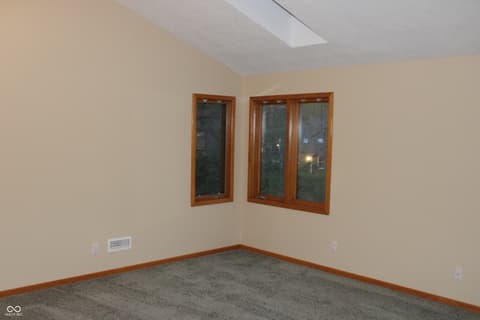 Photo of 7577 Ballinshire S, Indianapolis, IN