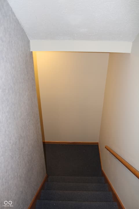 Photo of 7577 Ballinshire S, Indianapolis, IN