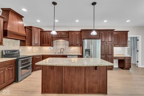 Kitchen at 5666 Augusta Woods Drive, Plainfield, IN