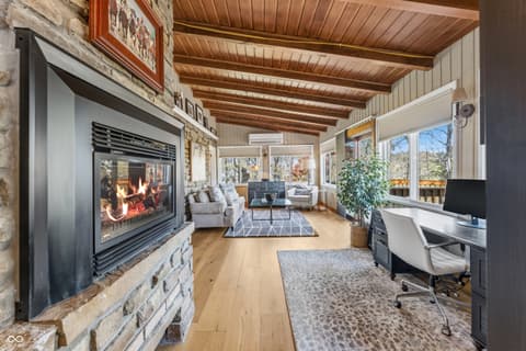 Photo of 488 Town Hill Road E, Nashville, IN