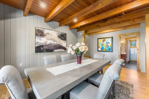 Photo of 488 Town Hill Road E, Nashville, IN