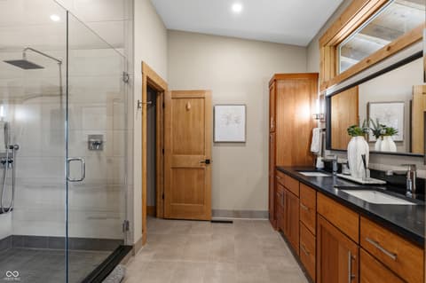 Photo of 488 Town Hill Road E, Nashville, IN