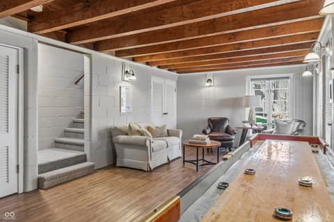 Photo of 488 Town Hill Road E, Nashville, IN