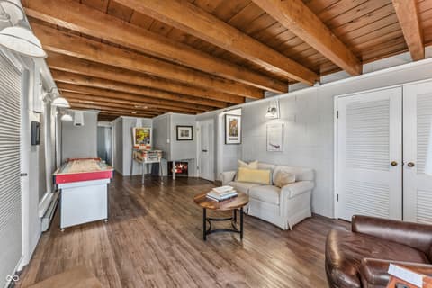 Photo of 488 Town Hill Road E, Nashville, IN