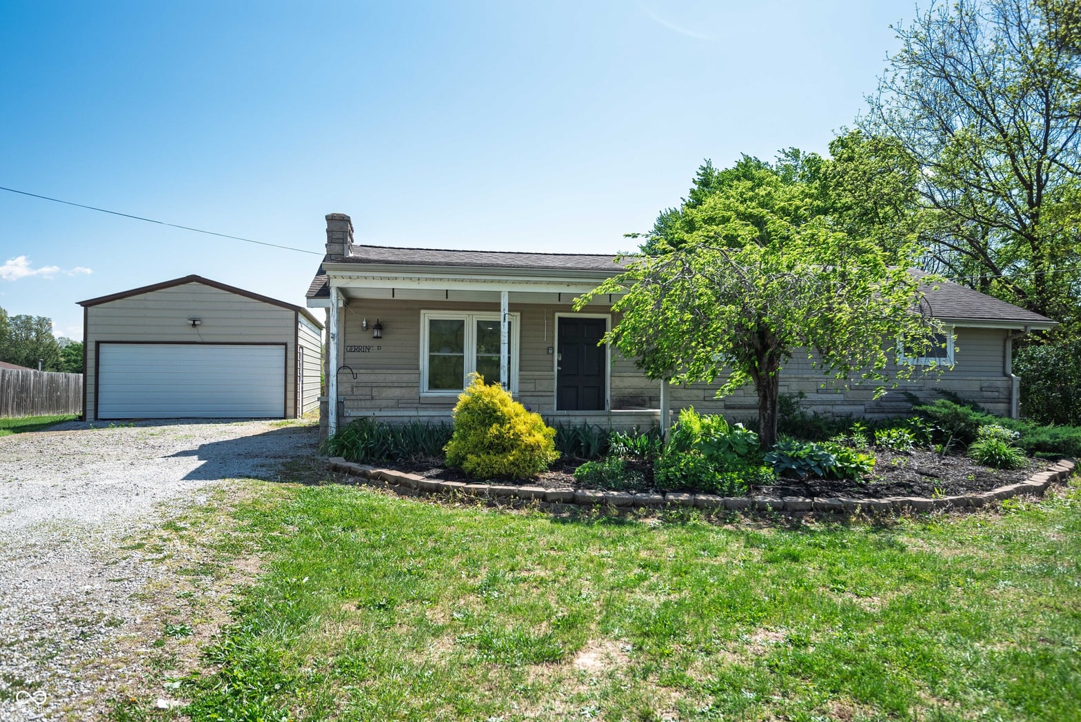 Photo of 560 S County Road 700 W, North Vernon, IN