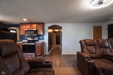 Photo of 560 S County Road 700 W, North Vernon, IN