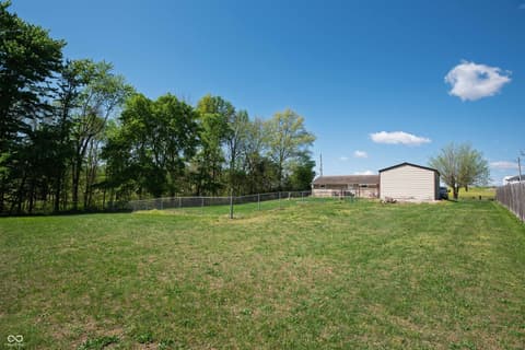 Photo of 560 S County Road 700 W, North Vernon, IN