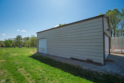 Photo of 560 S County Road 700 W, North Vernon, IN