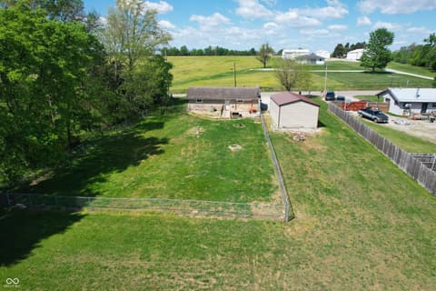 Photo of 560 S County Road 700 W, North Vernon, IN