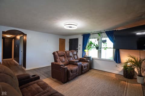Photo of 560 S County Road 700 W, North Vernon, IN