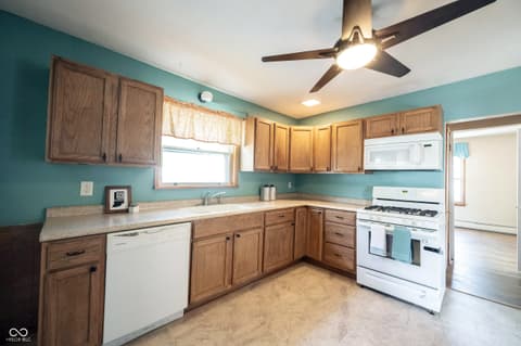 Kitchen at 306 S East Street, Pendleton, IN