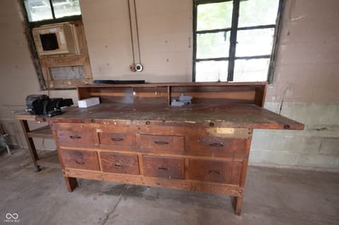 Workshop — 306 S East Street, Pendleton, IN