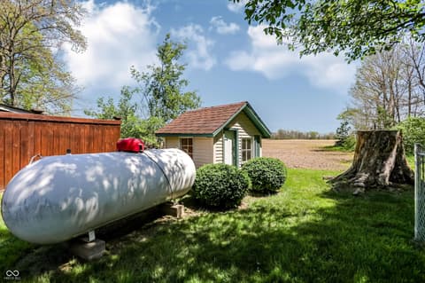 Photo of 8644 S Addison Avenue, Knightstown, IN