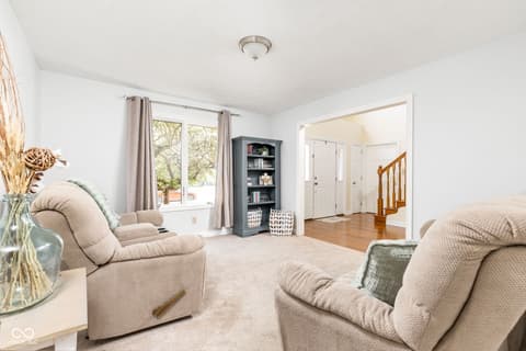 Living room at 14 Trotters Run, Brownsburg, IN