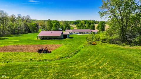 Photo of 4115 E Olive Branch Road, Bloomfield, IN