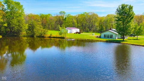 Photo of 4115 E Olive Branch Road, Bloomfield, IN