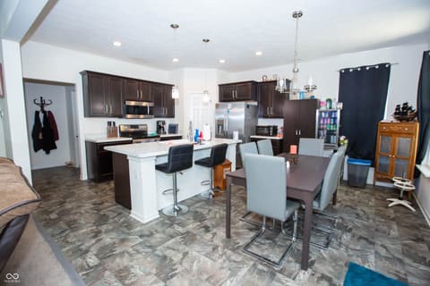 Photo of 1033 Balto Drive, Shelbyville, IN