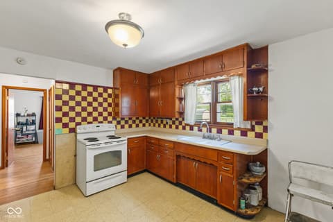 Photo of 2363 S County Road 1050 E, Indianapolis, IN
