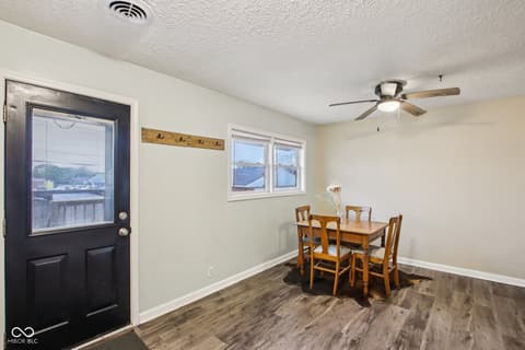 Dining room at 1023 Avalon Lane, Chesterfield, IN