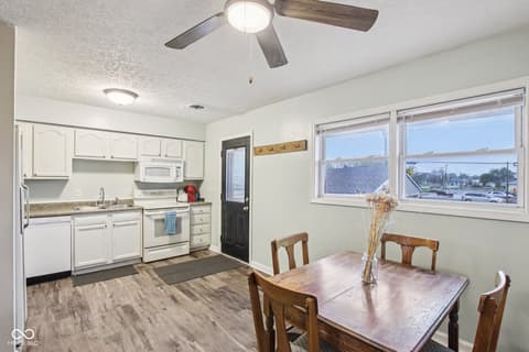 Kitchen at 1023 Avalon Lane, Chesterfield, IN