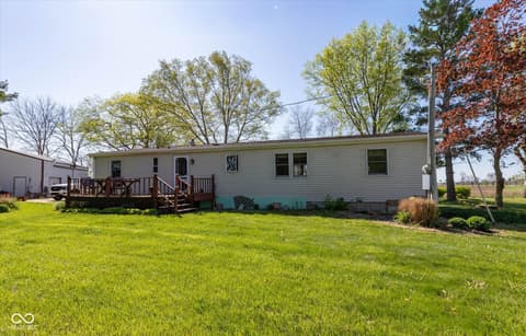 Photo of 7737 S 675 W, Jamestown, IN