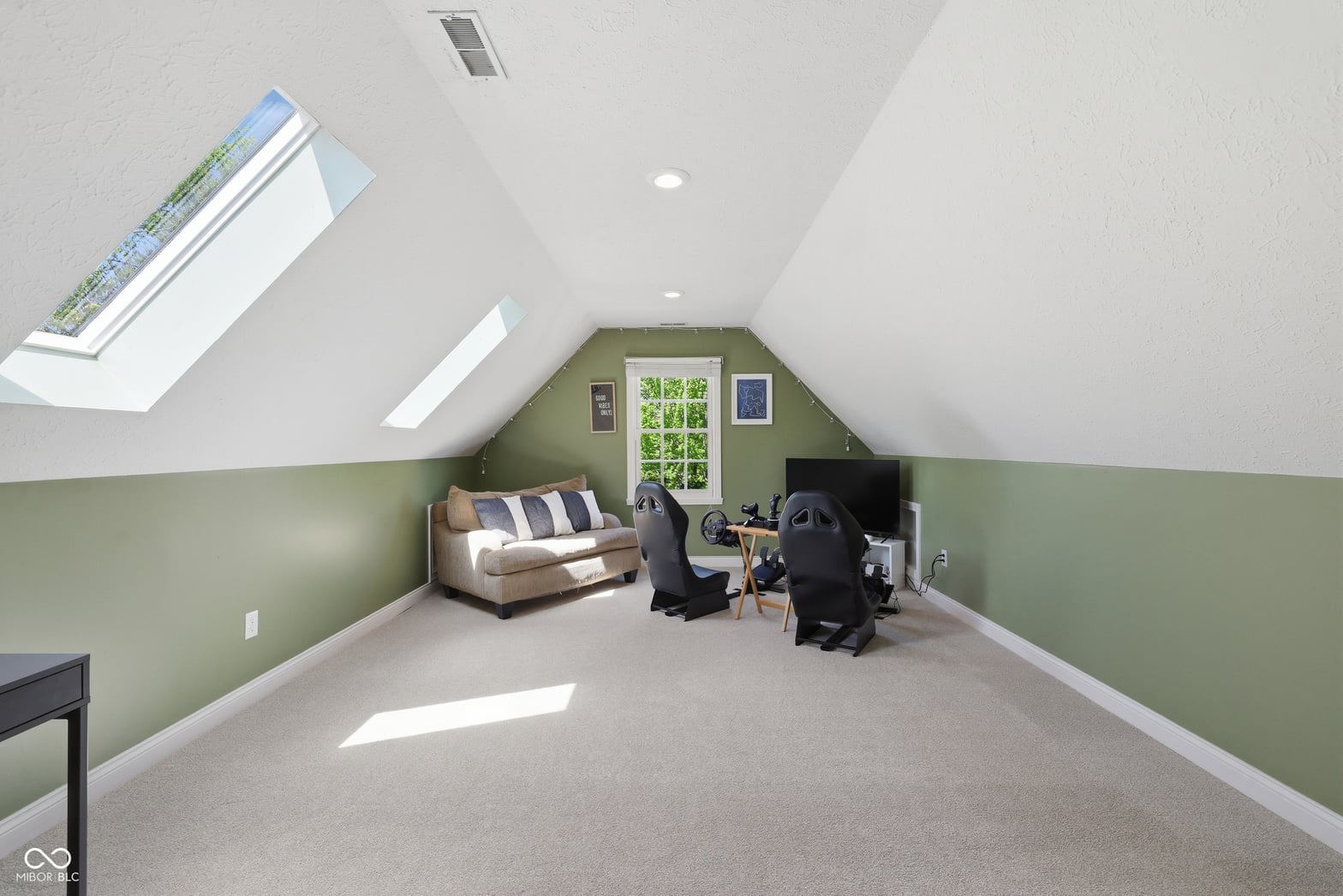 Bonus Room