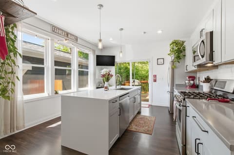 Photo of 5734 Indianola Avenue, Indianapolis, IN