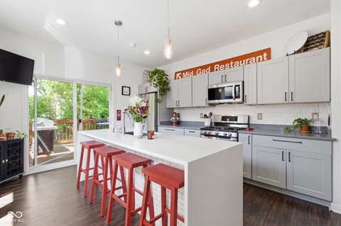 Photo of 5734 Indianola Avenue, Indianapolis, IN