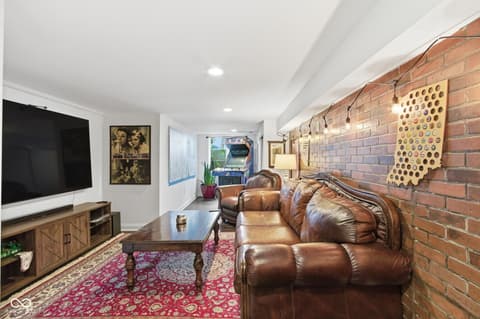 Photo of 5734 Indianola Avenue, Indianapolis, IN