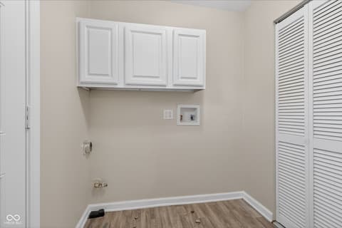 Laundry room at 1023 S Worth Avenue, Indianapolis, IN