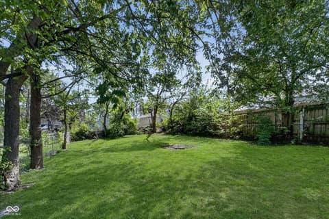 Yard at 1023 S Worth Avenue, Indianapolis, IN