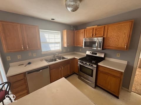 Photo of 6548 Long Run Drive, Indianapolis, IN