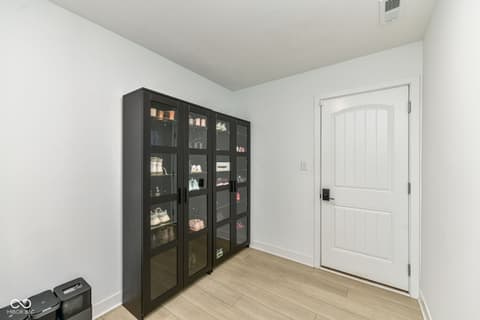 Photo of 531 Ogala Drive, Westfield, IN