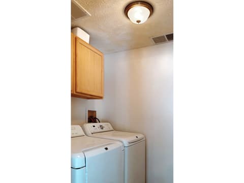 Laundry room at 5627 Hill Rise Drive, Indianapolis, IN