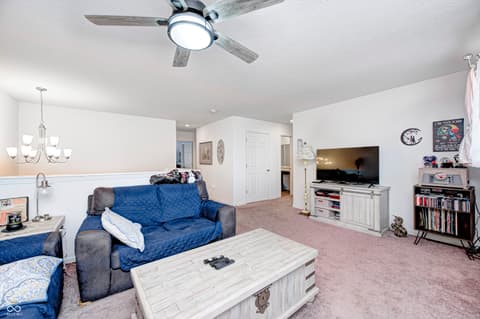 Photo of 1794 N Clearwater Drive, Greenfield, IN