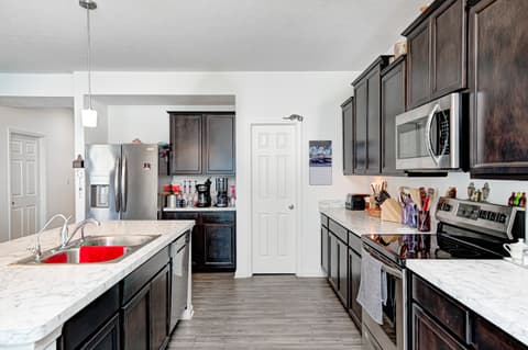 Photo of 1794 N Clearwater Drive, Greenfield, IN