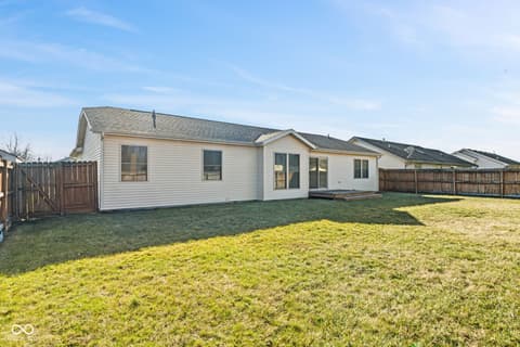 Photo of 3810 Briar Hill Way, Columbus, IN