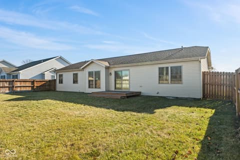 Photo of 3810 Briar Hill Way, Columbus, IN