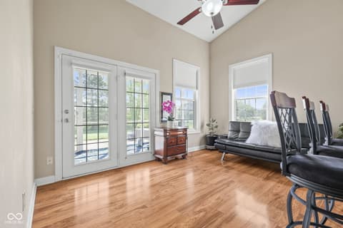 Photo of 9317 Woodslake Drive, Indianapolis, IN