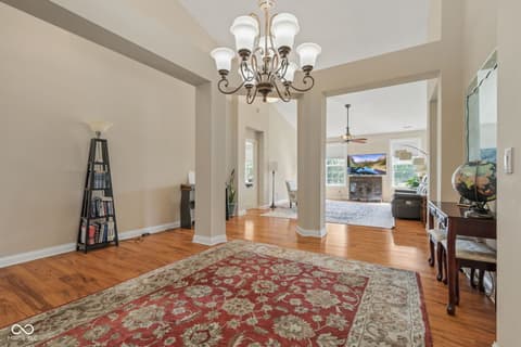 Photo of 9317 Woodslake Drive, Indianapolis, IN