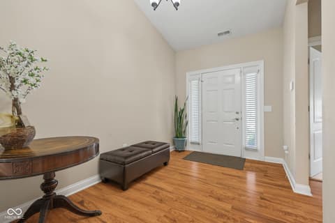 Photo of 9317 Woodslake Drive, Indianapolis, IN