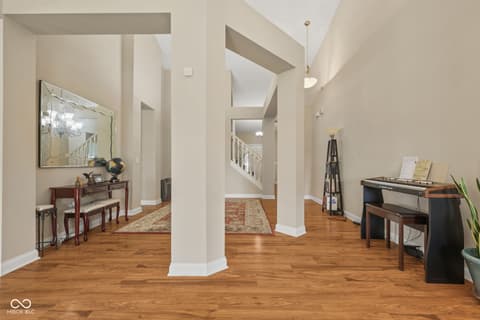 Photo of 9317 Woodslake Drive, Indianapolis, IN