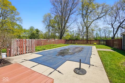 Pool at 1515 Chester Boulevard, Richmond, IN