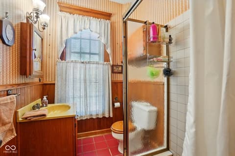 Bathroom at 1515 Chester Boulevard, Richmond, IN