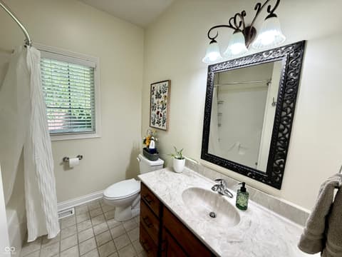 Photo of 2868 Bloomsbury S, Greenwood, IN