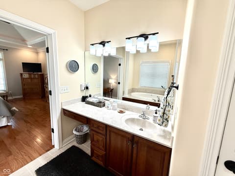 Photo of 2868 Bloomsbury S, Greenwood, IN