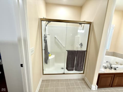 Photo of 2868 Bloomsbury S, Greenwood, IN