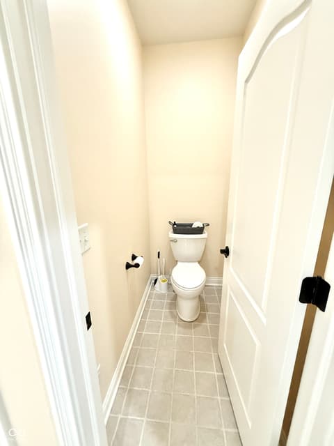 Photo of 2868 Bloomsbury S, Greenwood, IN